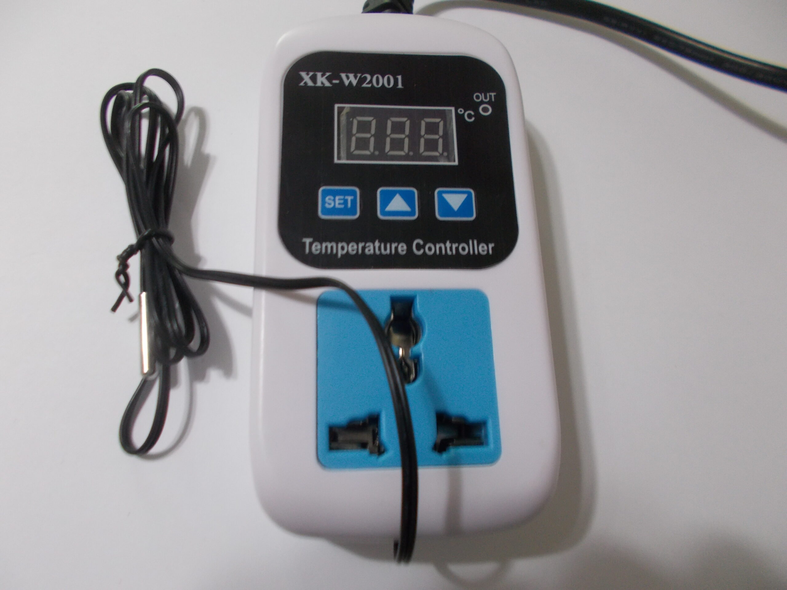 Thermostat XK-W2001 ( 1500 Watts ) – Image 3