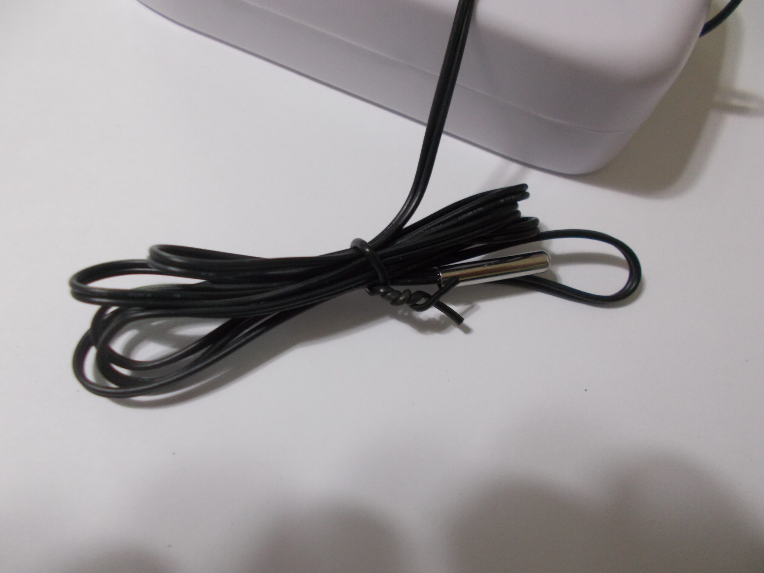 Thermostat XK-W2001 ( 1500 Watts ) – Image 4