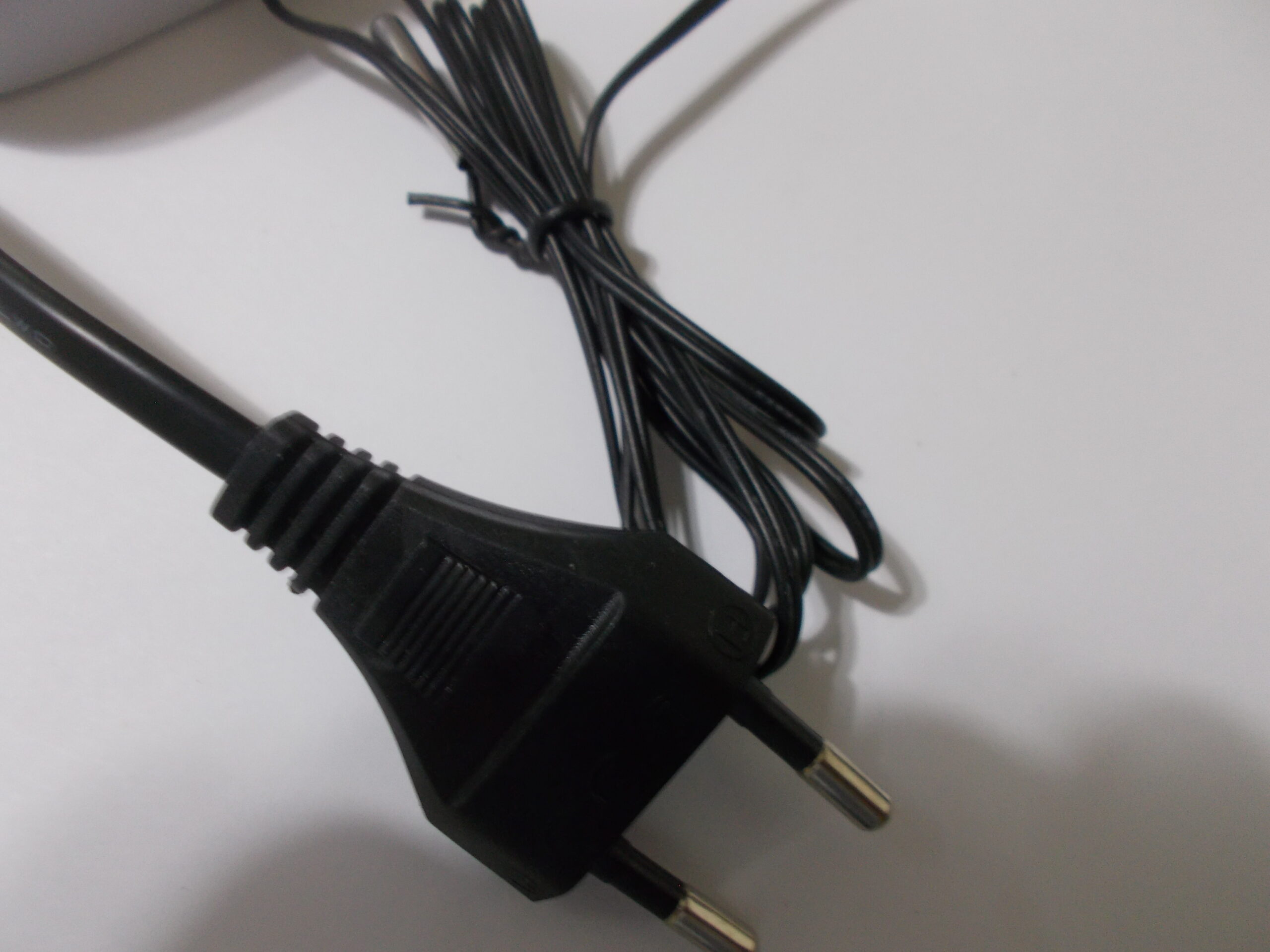 Thermostat XK-W2001 ( 1500 Watts ) – Image 5